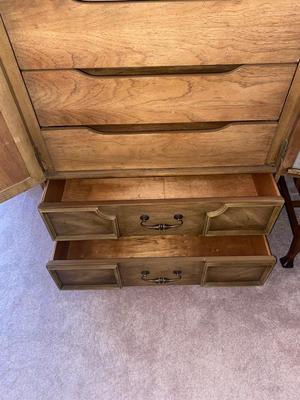 TOUR NAVACA BY STANLEY BEDROOM ARMOIRE
