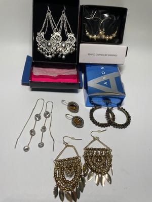 NIB Avon earrings