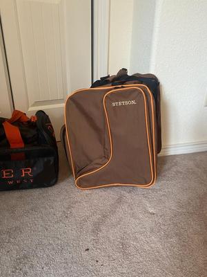 LIKE NEW ROPER DUFFEL & STETSON BOOT BAG
