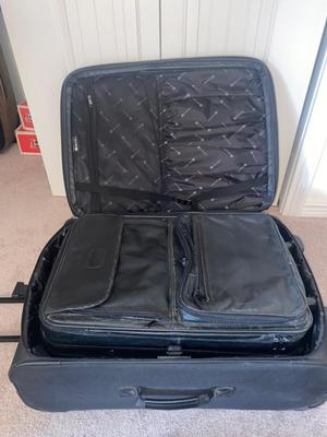 DELSEY SUITCASE AND NEAT CARRY ON THAT DOUBLES AS A BRIEFCASE