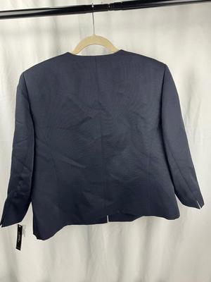Lot K 333 NWT Tahari Arthur S Levine Ladies Dress Jacket