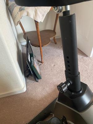 DIAMONDBACK 400U EXERCISE BIKE
