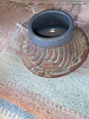 SOUTHWESTERN THEMED RUGS & DECOR