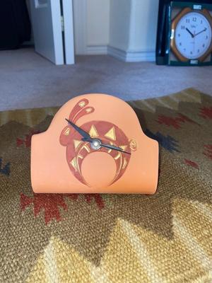 CLAY SOMBRERO FROM THE ALAMO AND OTHER SOUTHWESTERN STYLE DECOR
