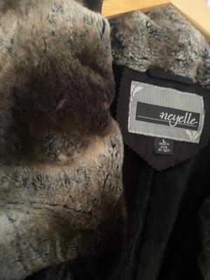 NEW LADIES LARGE NEYELLE JACKET