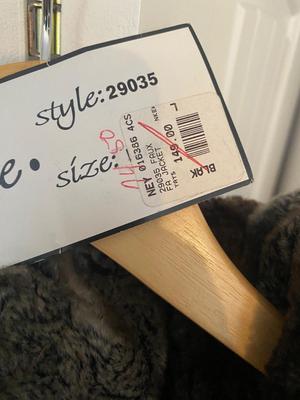 NEW LADIES LARGE NEYELLE JACKET