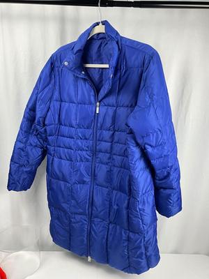 Lot L 340 Lands End Women’s Winter Coat NWT Scarf and Mittens