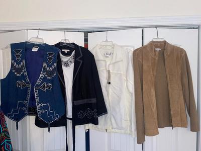 LADIES LIGHTWEIGHT JACKETS MED-XL