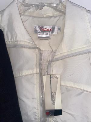 LADIES LIGHTWEIGHT JACKETS MED-XL