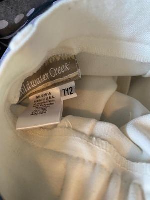 LADIES WEAR