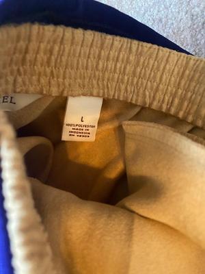 LADIES WEAR