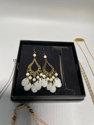 Jewelry lot