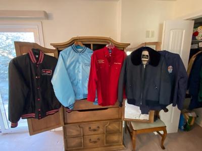 VINTAGE VENDOR SPONSORED JACKETS AND VETERAN EMBROIDERED WINDBREAKER