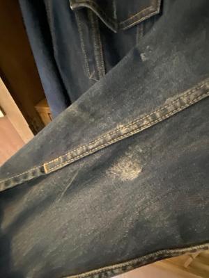 MEN'S LEVI JEAN JACKET SIZE LARGE