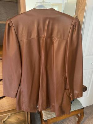 LADIES PANT SUIT, LEATHER JACKET AND BLAZER