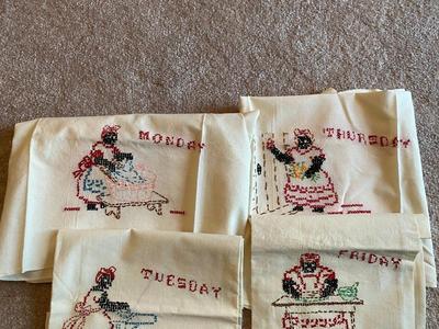 7 WEEK DAY CHORES EMBROIDERED TEA TOWELS