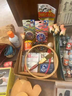 AN ARRAY OF DIFFERENT CRAFT ITEMS!