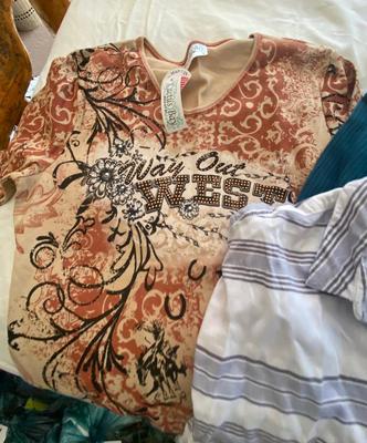 LADIES, SHIRTS, AND BLOUSES SIZE LARGE