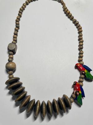 Necklaces & bracelet