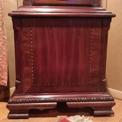 LOT 2: Ridgeway 1978 Limited Edition Grandfather Clock