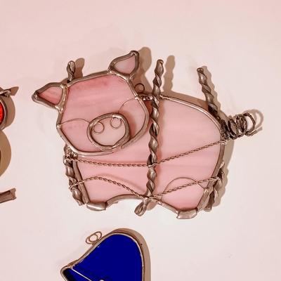 LOT 11: Collection of 6 Stained Glass Suncatchers