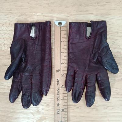 LOT 14: Vintage Etienne Aigner Burgundy Shoulder Bag with Matching Gloves & Strawbridge & Clothier Scarf