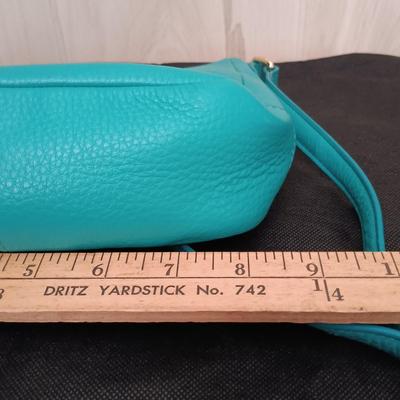 LOT 17: Vera Bradley Mini Vivian Blue Crossbody Bag with Cover & Silver-Tone Locket Bracelet