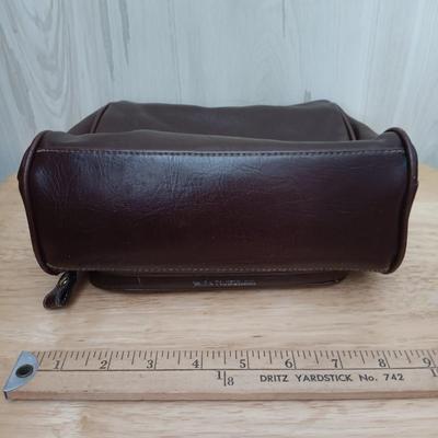 LOT 18: Fossil Weave Woven Handbag, Austin Designs Handbag & Capezio Crossbody Bag