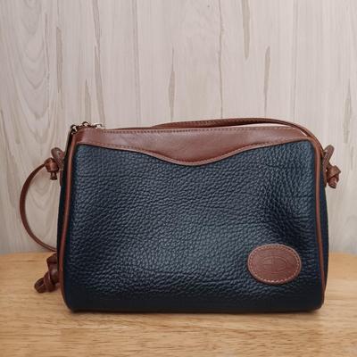 LOT 18: Fossil Weave Woven Handbag, Austin Designs Handbag & Capezio Crossbody Bag