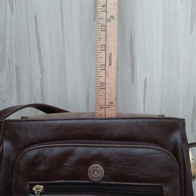 LOT 18: Fossil Weave Woven Handbag, Austin Designs Handbag & Capezio Crossbody Bag