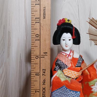 LOT 25: Vintage Ichimatsu Doll, Imari-Style Japanese Fan Dish, Handpainted Fans & More