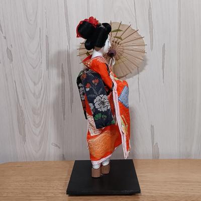 LOT 25: Vintage Ichimatsu Doll, Imari-Style Japanese Fan Dish, Handpainted Fans & More