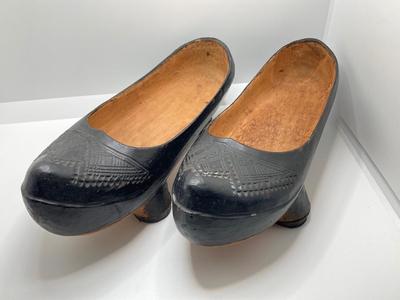 LOT 244: Vintage Wooden Shoe Folk Art Collection - Two Pair of Hand Crafted and Adorable Spanish Dolls