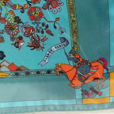 Hermés Silk Scarf in Display Frame (1018CR-ES)
