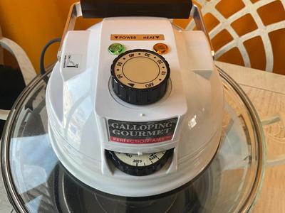 Convention Oven and Rival Hand Mixer