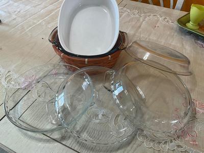 Pyrex and Anchor Hocking Deep Dish Glass Pie Pans