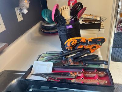 Kitchen knives plus