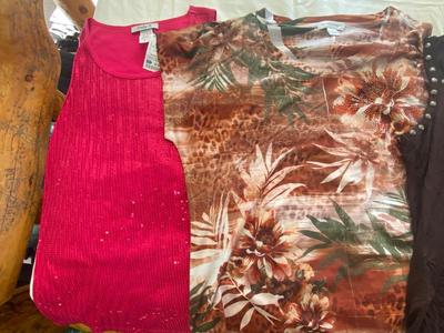 LADIES, EXTRA LARGE SHIRTS