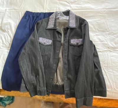 LADIES CLOTHING, LEATHER JACKET, VEST, AND PANTS