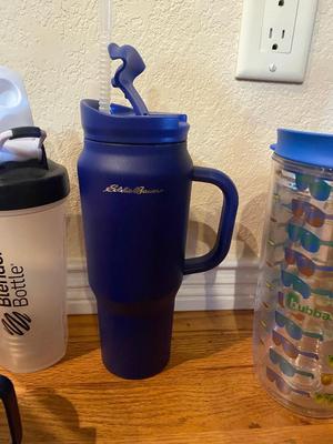 TRAVEL MUGS AND BLENDER CUPS