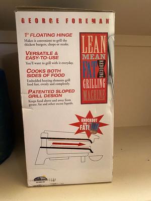 NIB GEORGE FOREMAN LEAN MEAN FAT GRILLING MACHINE