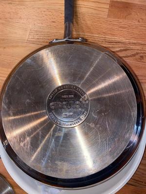 A VARIETY OF DIFFERENT FRYING PAN’S