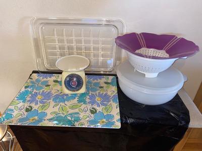 SERVING TRAYS, KITCHEN SCALE, COLANDER & MORE!