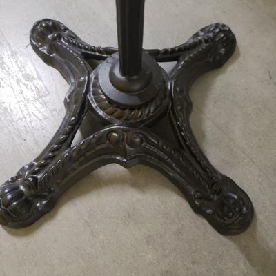 Cast Iron Base/Marble Top Small Table (1018FL-KD)