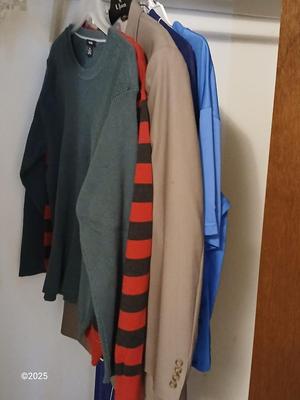Men's clothes - Shirts, and a pair of shorts Most size XXL