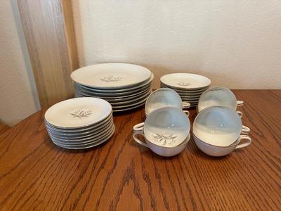 KAYSONS GOLDEN RHAPSODY FINE CHINA