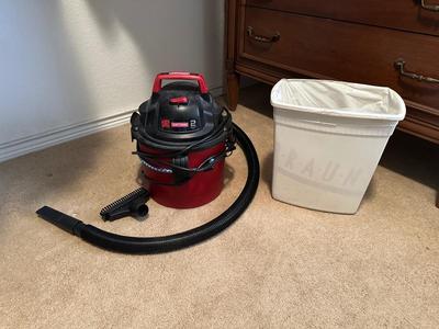 CRAFTSMAN 2 1/2 GALLON WET, DRY VACUUM AND WASTE BASKET