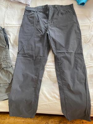MEN’S SHRTS AND PANTS 38” WAIST
