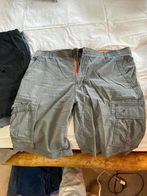 MEN’S SHRTS AND PANTS 38” WAIST