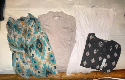 WOMENS XL & XXL TOPS